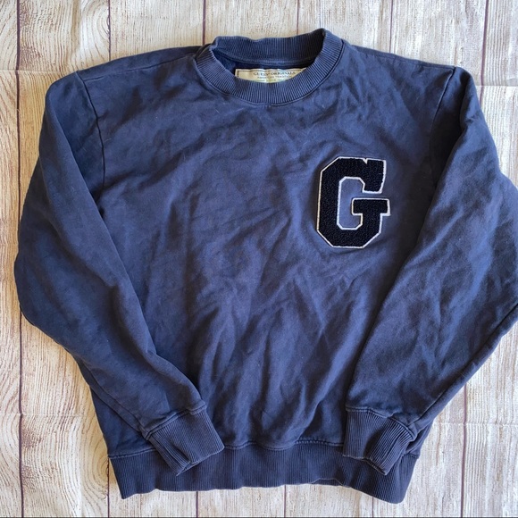 Guess Tops - Guess Crewneck Sweatshirt Small
